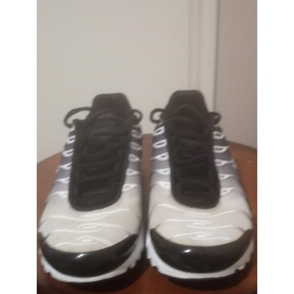 Nike Air Max Plus (GS) 655020-077 Black/White Size 5.5Y Women's Size 7 - Picture 6 of 11